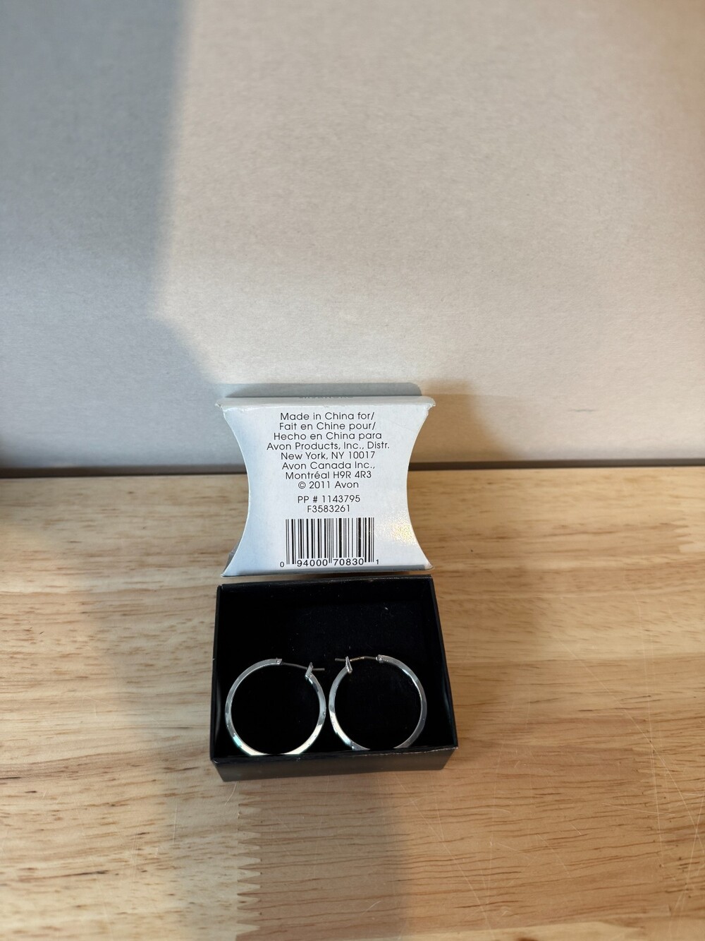 Avon Silvertone Essential Hoop Earrings